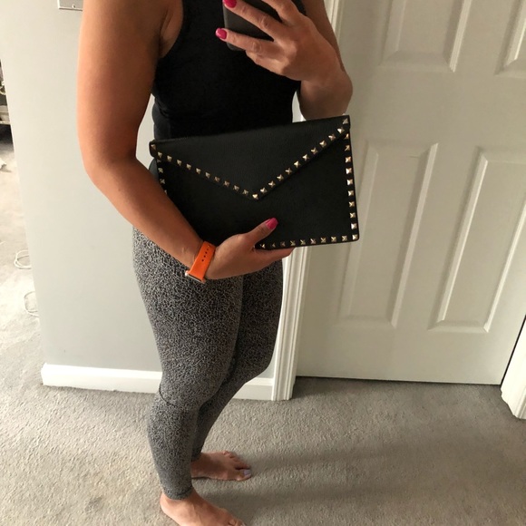 Valentino large rockstud leather pouch - Picture 5 of 6